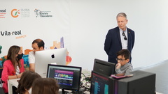 Vila-real reúne a estudiantes de 13 centros educativos en la final de la competición internacional de robótica CoderZ _1