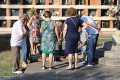 Visita al cementerio para inspeccionar el estado de los restos en la fosa de vctimas de la Guerra Civil_1