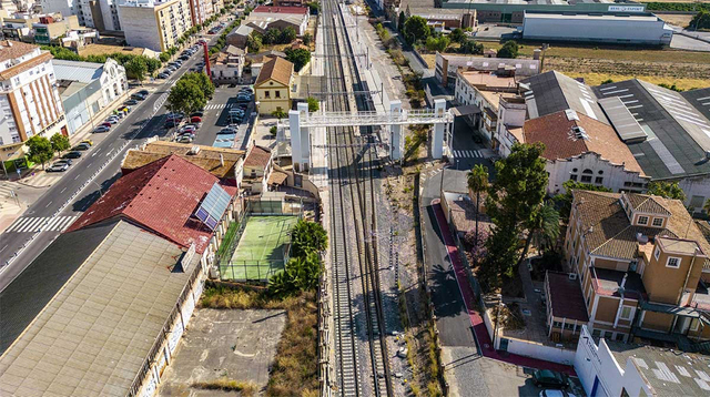 Benlloch eleva al Pleno una propuesta para pedir el soterramiento de la va del ferrocarril a su paso por la ciudad 