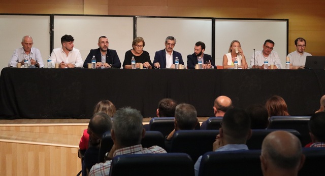 Reunin sobre la responsabilidad y seguros para la celebracin de 'bous al carrer'