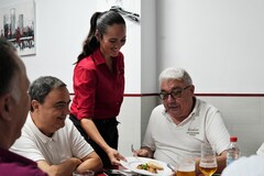 Inicio de la Ruta de la Tapa en el restaurante El Caldero Rojo