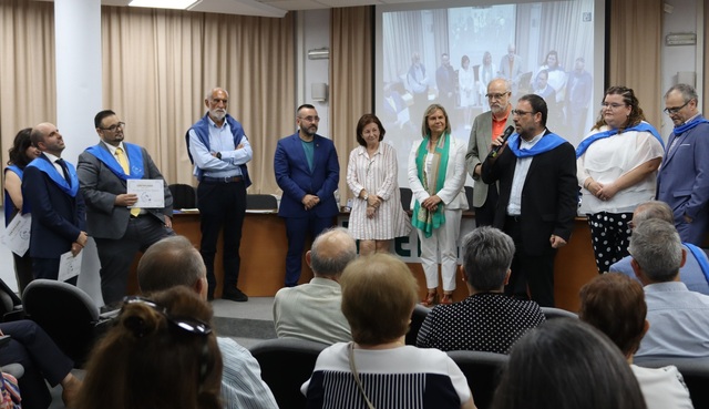 Graduacin del grupo los Holandeses, del Aula de Filosofa de la UNED_2