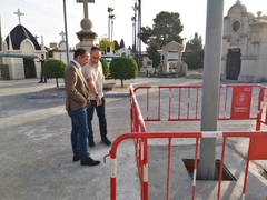 Installaci d'un sistema d'ombres a l'esplanada de Cementeri Municipal_2