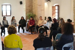 Taller de autoestima y sexualidad femenina dentro de la programacin con motivo del 25N_1