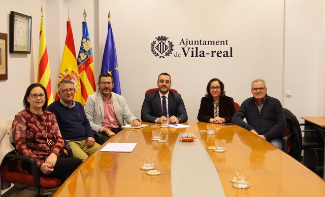 Reuni de l'alcalde amb la nova directiva de la Junta Central de Setmana Santa