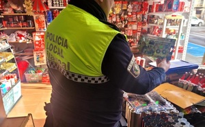 Campaña de control de juguetes de la Policía Local
