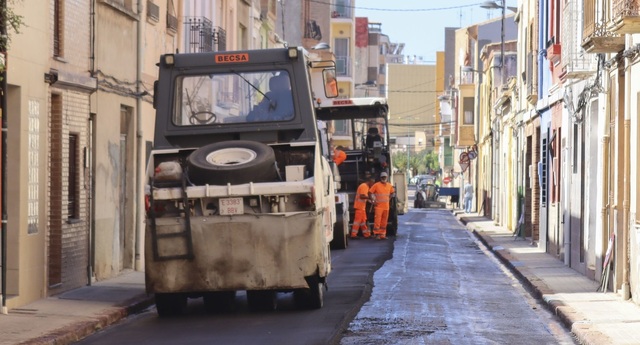 Treballs de manteniment de vies urbanes