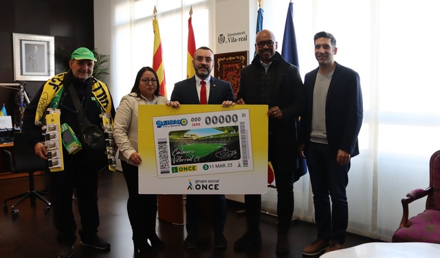 Presentación del cupón de la ONCE dedicado al centenario del Villarreal CF