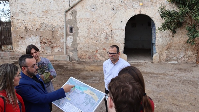 Visita al Mol Nou de Santa Sofia adquirit per l'Ajuntament