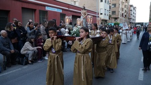 XVI Procesin infantil y juvenil_4