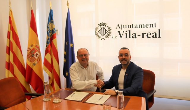 José Benlloch i Adolf Sanmartín signen el protocol de col·laboració per a l'adquisició de patrimoni municipal
