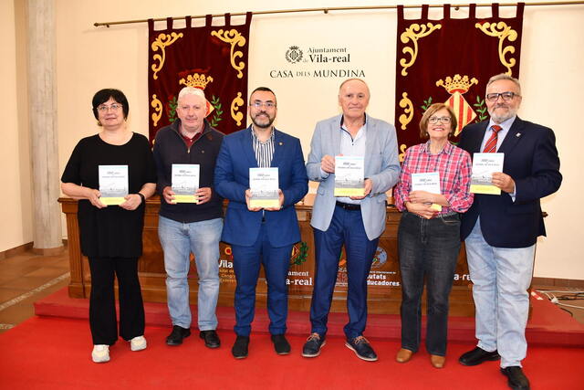 Presentaci del llibre '100 aos de ftbol', de Vicente Soro