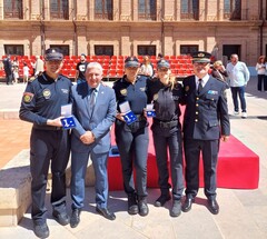 Acto de entrega de medallas de la Generalitat a la Polica Local_1