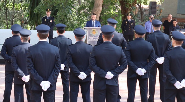 L'alcalde, Jos Benlloch, en els actes amb motiu del Dia de la Policia Nacional