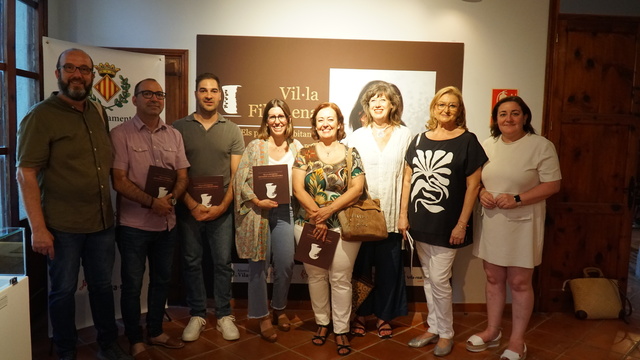 Inauguracin de la exposicin sobre el yacimiento prehistrico de Villa Filomena