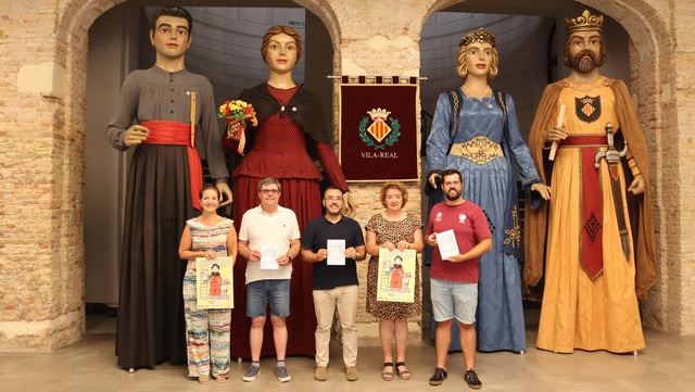 Presentacin del libro solidario de los 'gegants' de Vila-real_1