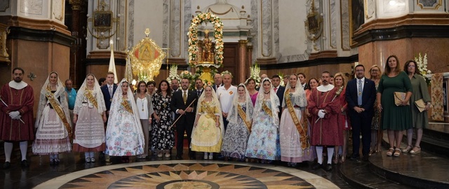 Ofrenda y procesin de retorno de la patrona