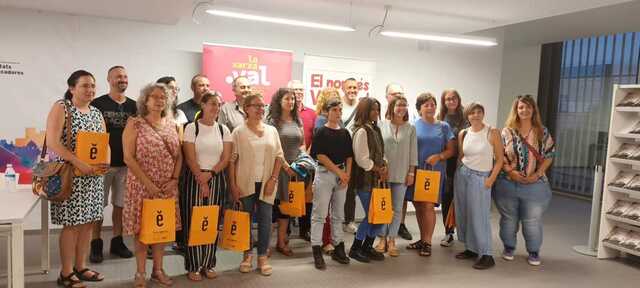 Parejas lingsticas del Voluntariado por el valenciano