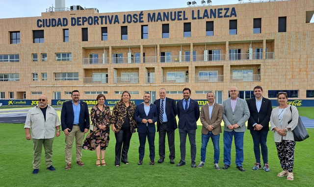 Acte de renomenament de la ciutat esportiva José Manuel Llaneza