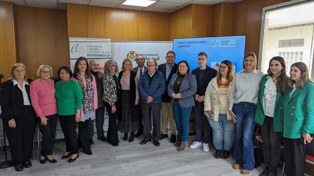 Inauguraci de la nova seu de l'Associaci Castell Contra el Cncer