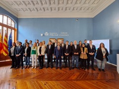 Visita del presidente de la Generalitat, Carlos Mazn_6