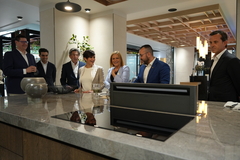 Visita de la ministra d'Habitatge a Porcelanosa_2