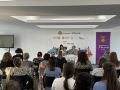 Conferencia de la Escuela de Igualdad a cargo de la escritora y activista feminista Amelia Tiganus_2