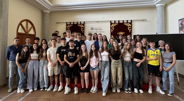 Recepcin a alumnos de intercambio con el colegio Santa Mara