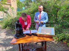 Firma del pacto de la Llum de Tol_1