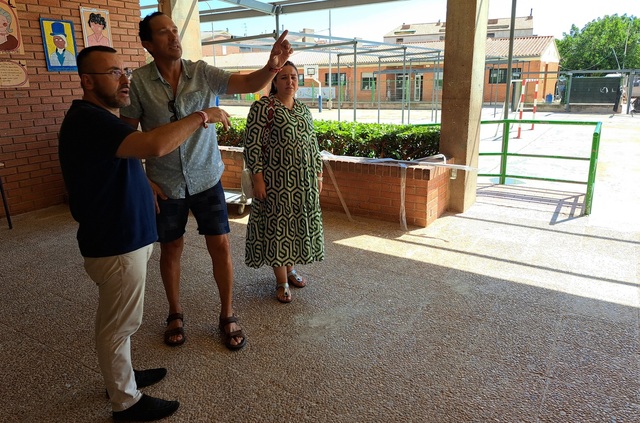 Visita al colegio Pascual Ncher antes del inicio de curso