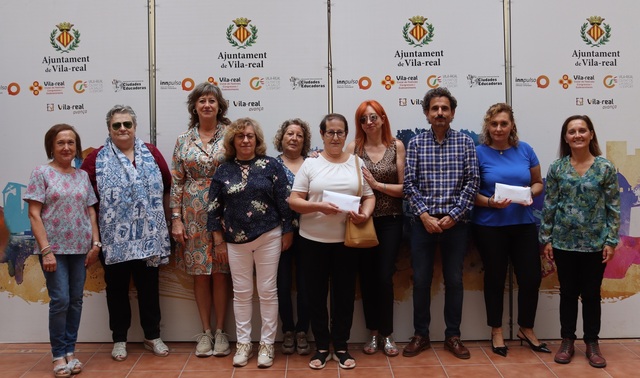  Acte de lliurament dels donatius de la Regidoria de Cultura a entitats socials