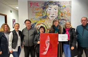 Visita de la Fundaci Manantial a la Casa de la Dona