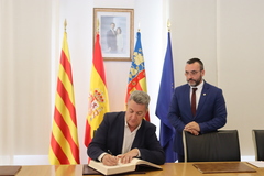 Visita i reuni amb el conseller Vicente Martnez Mus_1