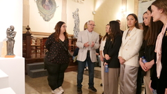 Visita a la exposicin en la Comunidad de Regantes.