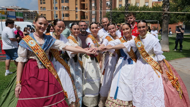 Obertura de la festa.