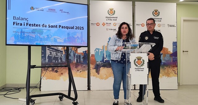 La regidora de Festes, Miriam Caravaca, i l'intendent de la Policia Local, Ram�n Mart�nez, han presentat hui el balan� de les festes de Sant Pasqual,