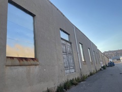 S'han tancat les portes i finestres m�s accessibles.