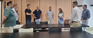 Representantes de la EPA, de la Conselleria de Educacin y del consistorio, en la visita.