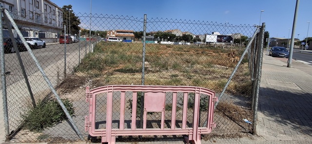 La medida afecta a un terreno que linda con la avenida Portugal.