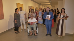 Visita de la comitiva a la sala del Convent.