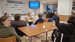 Fajardo con representantes del sector hostelero.