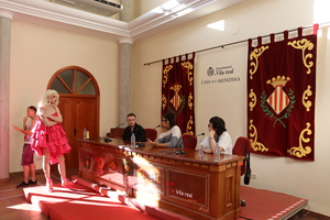 Liz Dust, Carla Serrano, Gael San Jos� i Sheyko, participants en Converses amb Orgull 2026, celebrat a la Casa dels Mundina.