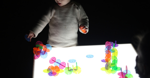 Tallers creatius, Play Cube: experi�ncies creatives i tallers educatius basats en el joc